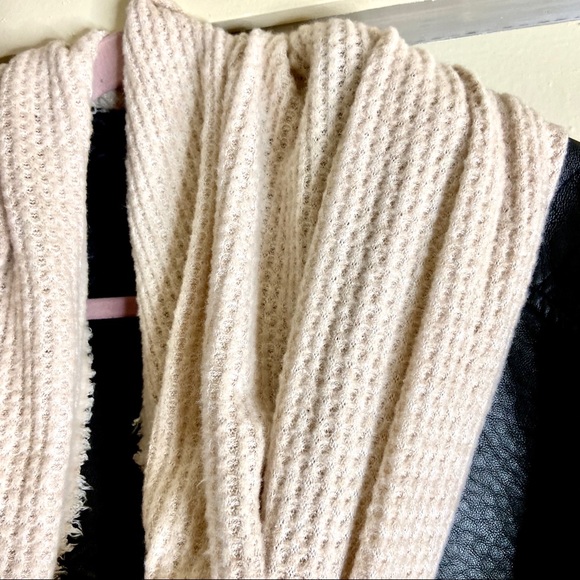New Tan Textured Infinity scarf | Wrap Neck Scarf - Picture 2 of 8